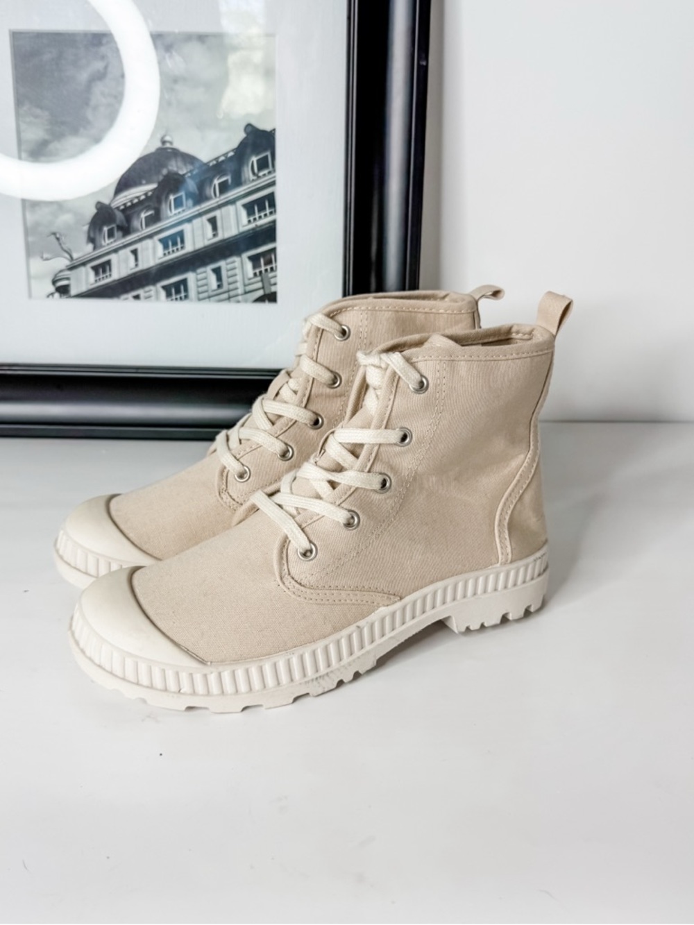 Beige Canvas Combat Boots Lace Up Ankle Boots Lug Sole Size 7.5